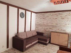 Vitan Mall, direct propietar